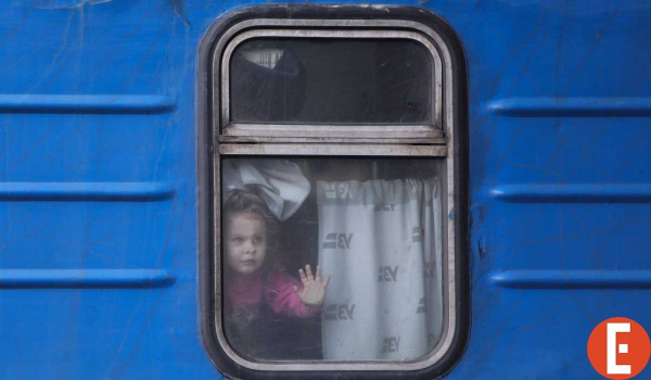 Μεγαλώνει το δράμα των προσφύγων στην Ουκρανία - Οι συγκλονιστικές εικόνες του iEidiseis από το Λβιβ