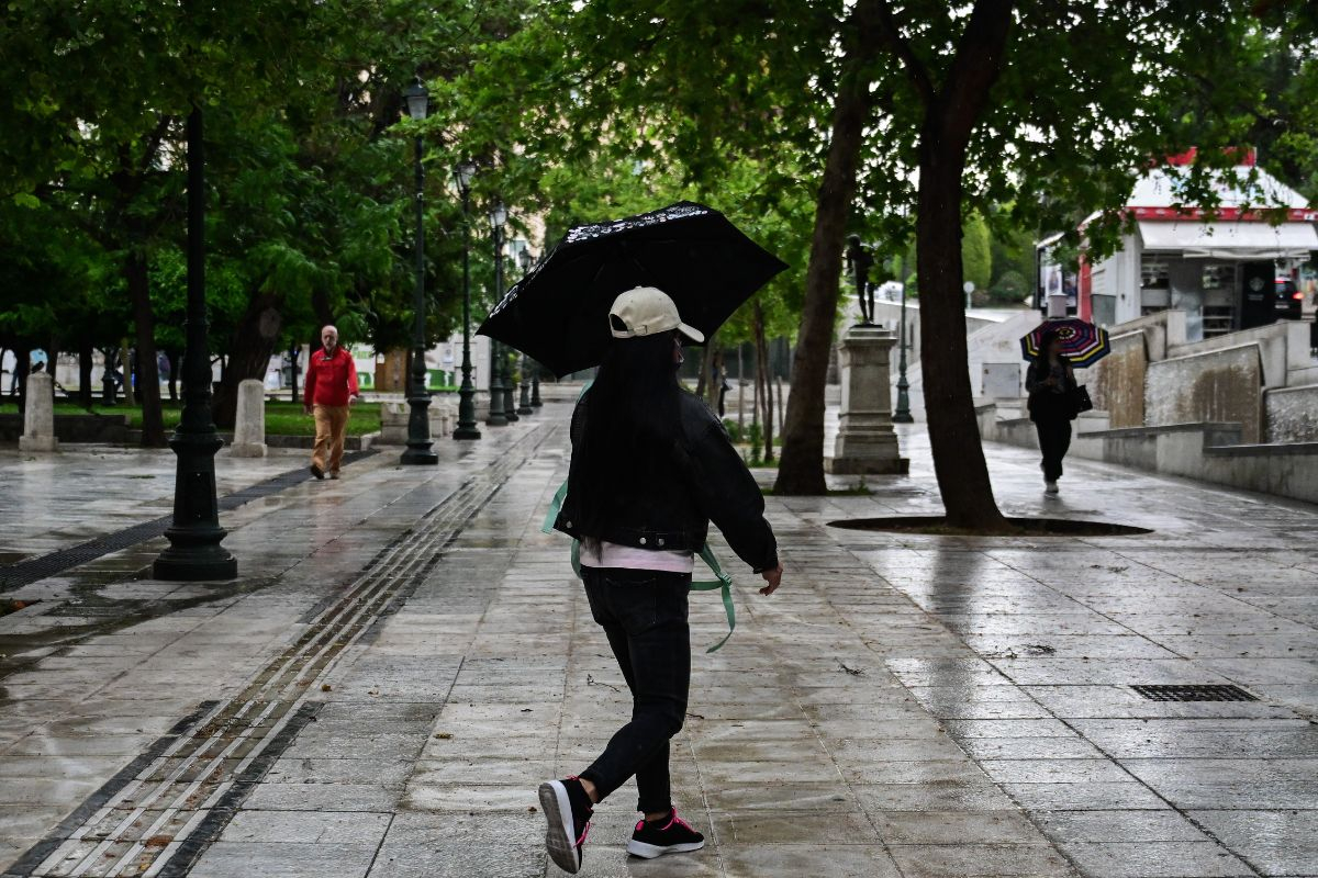 Θυμίζει κάτι από... Χειμώνα η τριήμερη κακοκαιρία - Προειδοποίηση για πολύ νερό σε μία περιοχή