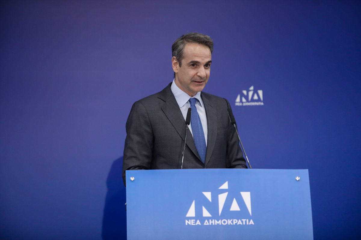 Στον δρόμο για τις κάλπες: Με «τοξική» αντι-ΣΥΡΙΖΑ ατζέντα και προεκλογικές παροχές η ΝΔ