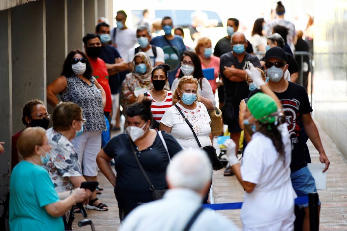 Συναγερμός στην Ισπανία για τα νέα κρούσματα: «Τα πράγμα δεν πάνε καλά»