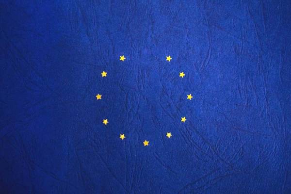 Brexit: Το Ευρωπαϊκό Κοινοβούλιο ετοιμάζεται να επικυρώσει τη συνθήκη αποχώρησης