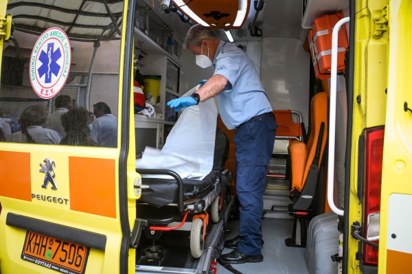 «Είχε χάσει σχεδόν όλο του το αίμα» - Συγκλονίζει η μαρτυρία του οδηγού ασθενοφόρου για τον 29χρονο Μιχάλη