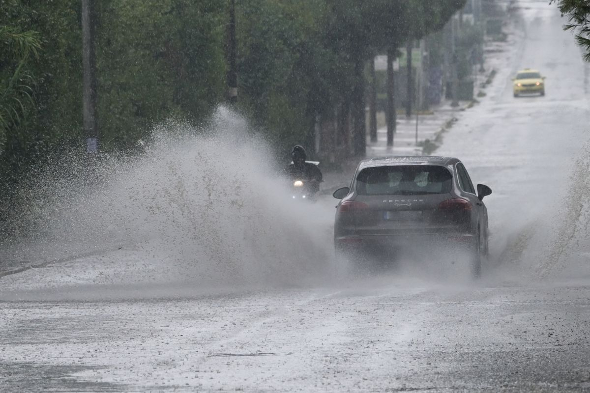 Καιρός - Meteo: Βροχές την Τετάρτη 18/1 - Έως 8 Μποφόρ οι άνεμοι στο Αιγαίο