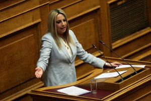 Γεννηματά: «Η ΝΔ και ο ΣΥΡΙΖΑ μοιάζουν πολύ»