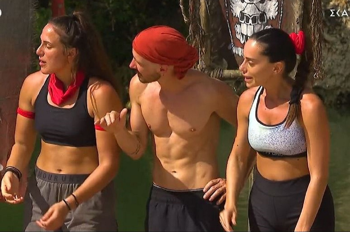 Survivor 2024 - Αντωνά: «Δεν σιχαίνεται η Ασημίνα, βάζει χέρι και σε πλένει... παντού»