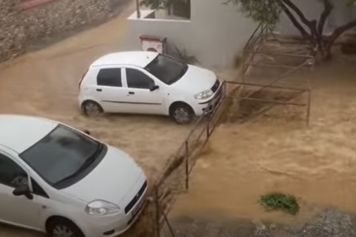 Ροδόπη: Σοβαρά προβλήματα από την καταιγίδα στον δήμο Ιάσμου - Κατολισθήσεις και πλημμυρισμένοι δρόμοι (Βίντεο)