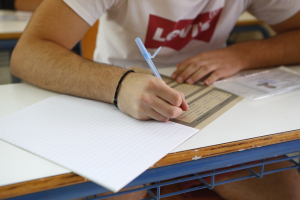 Πανελληνίες 2024: Ολοκληρώνονται σήμερα οι εξετάσεις στα ΕΠΑΛ - Τα εξεταζόμενα μαθήματα