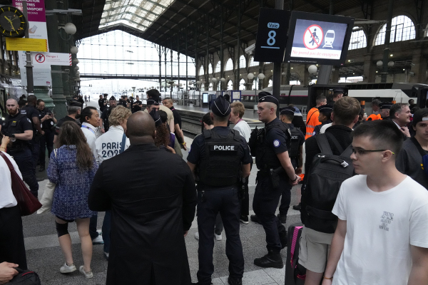 Ολυμπιακοί Αγώνες: Ανθρωποκυνηγητό στη Γαλλία για τους «σαμποτέρ» που προκάλεσαν χάος στα τρένα