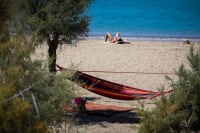 Οι 2 γνωστές παραλίες της Αττικής που έχασαν τη Γαλάζια Σημαία το 2024