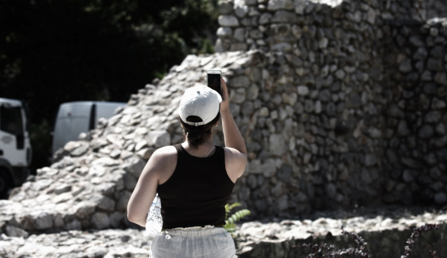 Καύσωνας: Τα ύποπτα συμπτώματα και τα μέτρα προφύλαξης, οδηγίες από τον ΙΣΑ