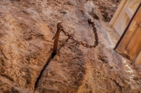 Άγνωστοι έκλεψαν το γαλλικό «Εξκάλιμπερ» - Ήταν καρφωμένο σε βράχο πάνω από 1.300 χρόνια (βίντεο)
