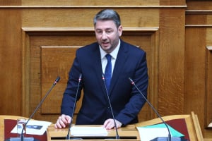 To ΠΑΣΟΚ ανακηρύχθηκε de facto αξιωματική αντιπολίτευση - Και με τη... βούλα Μητσοτάκη