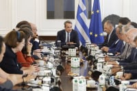 Έρχεται και δεύτερο υπουργικό διαζύγιο