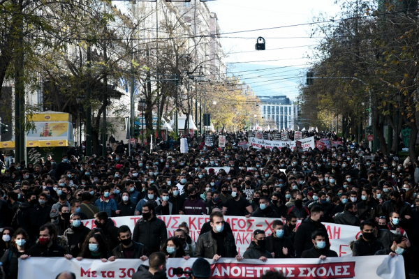 Επικίνδυνοι δρόμοι για τη δημοκρατία: Με δικογραφίες επιλέγει η κυβέρνηση να αντιμετωπίσει τα συλλαλητήρια!