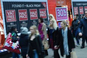 Black Friday: Ψάξτε καλά τις προσφορές λέει ο ΣτΚ