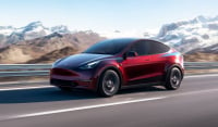 Tesla Model Y για πολύτεκνες οικογένειες - Πόσο κοστίζει η νέα επταθέσια έκδοση στην Ελλάδα