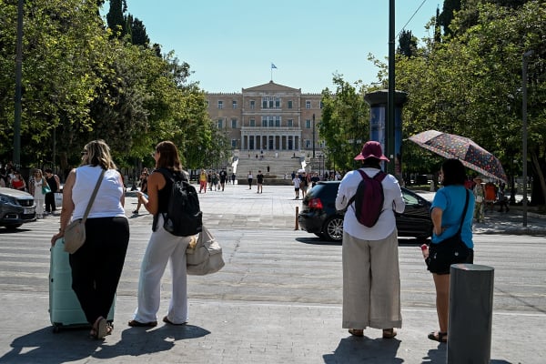 Ξαφνικός «καύσωνας» μέσα στον Οκτώβριο - Πρόγνωση για «θερμή εισβολή»