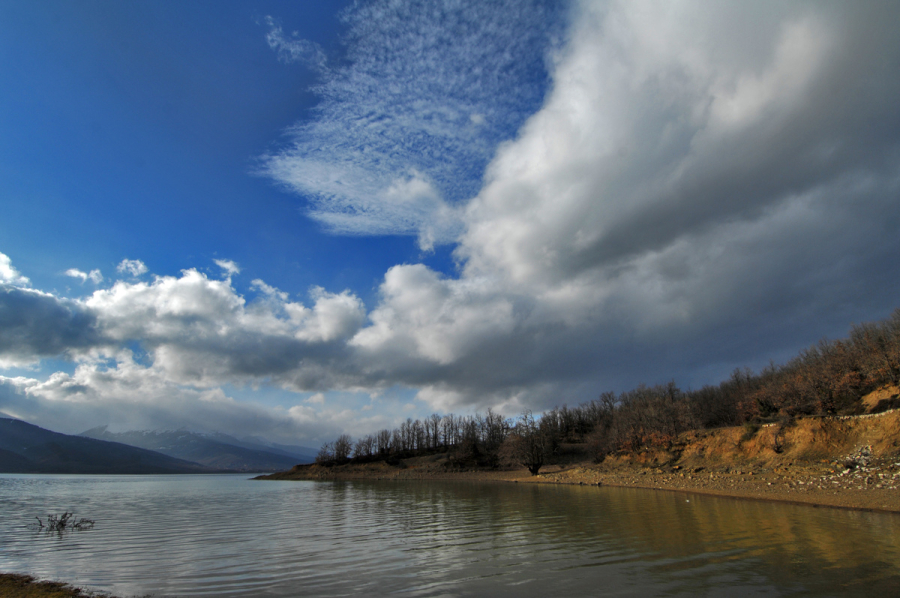 Meteo - Καιρός: Υψηλές για την εποχή θερμοκρασίες το Σάββατο 1/4