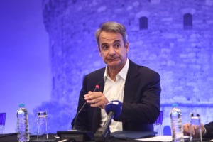 «Ο Κυριάκος θα πληρώσει πανάκριβα τρεις υπουργούς του για την ακρίβεια»