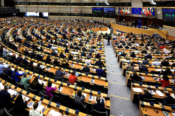 Ευρωπαϊκό Κοινοβούλιο: Ο συσχετισμός δυνάμεων μετά τη δημιουργία της ομάδας με επικεφαλής τον Μπαρντελά