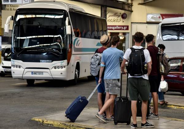 Προκαλούν οι ιδιοκτήτες των ΚΤΕΛ τους εργαζόμενους του ΟΑΣΑ-Τι αναφέρουν καταγγελίες