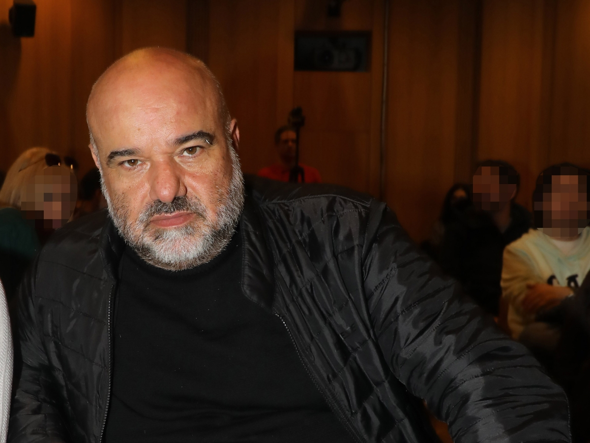 Κώστας Κωστόπουλος: Αθώος ο σκηνοθέτης για τον βιασμό ηθοποιού Έλενας Αθανασοπούλου