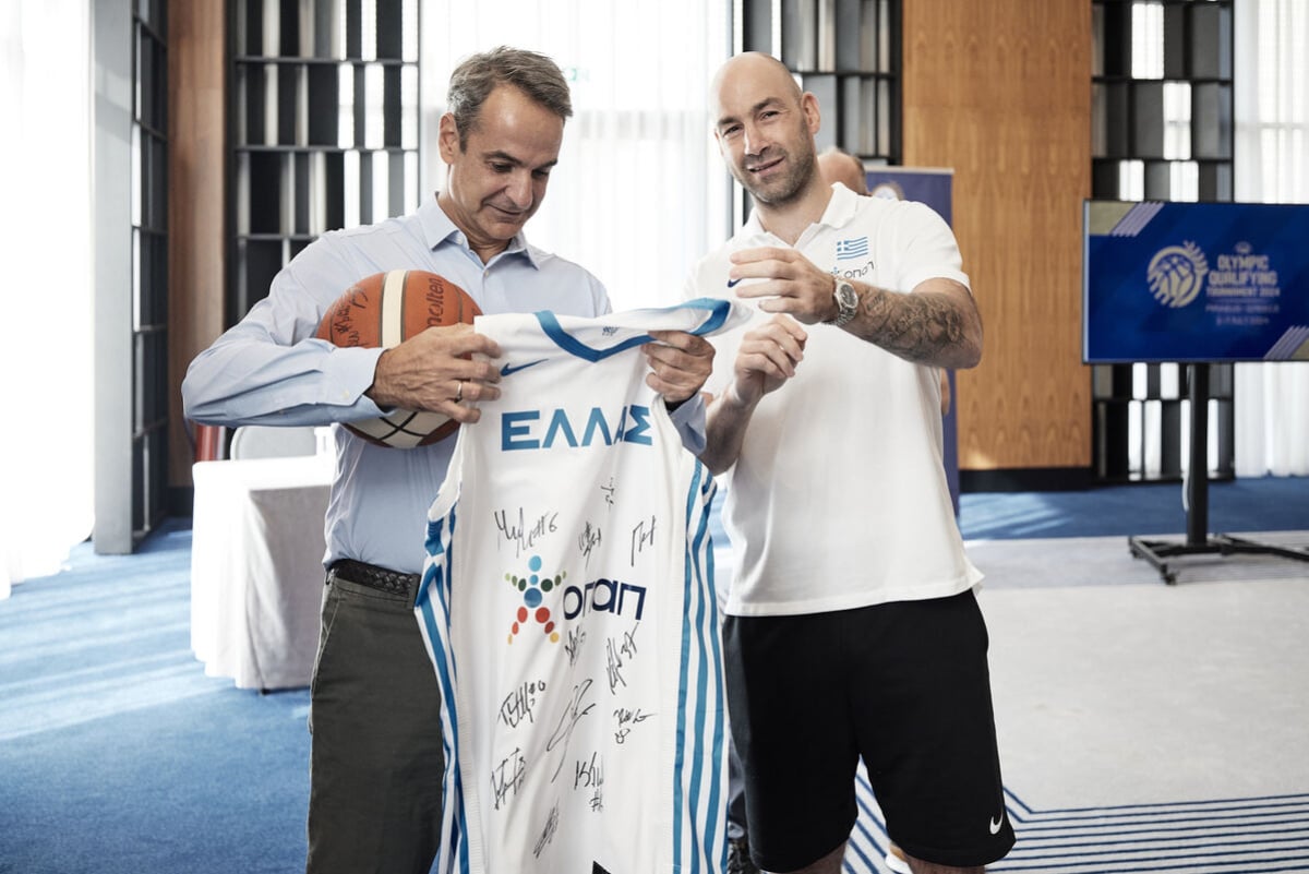 Ο Μητσοτάκης συνάντησε την Εθνική Μπάσκετ πριν το προολυμπιακό - Το μήνυμά του (Φωτογραφίες)