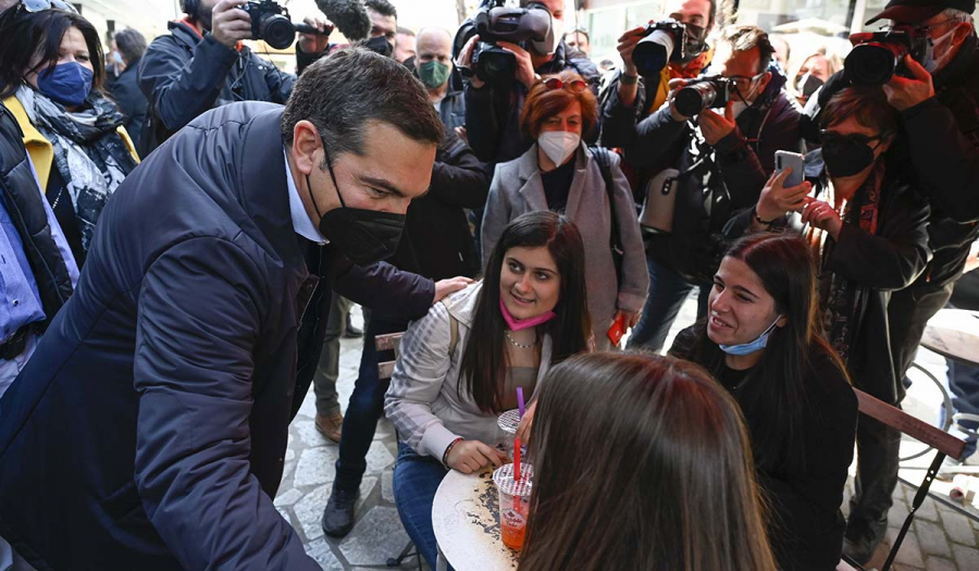 Τσίπρας: Οι πολίτες 7 μήνες πληρώνουν 1,5 δισ. την ακρίβεια Μητσοτάκη