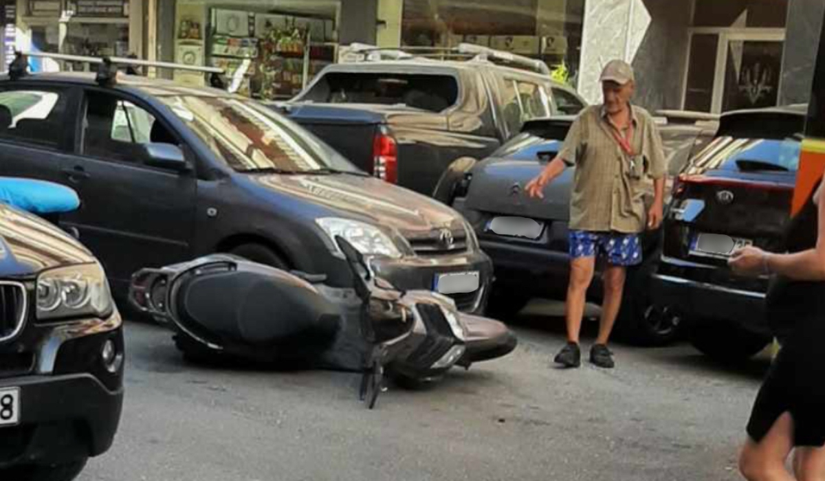 Πανικός σε δρόμο της Κέρκυρας: Οδηγός λεωφορείου λιποθύμησε και πήρε «σβάρνα» οχήματα