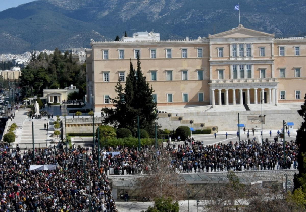 Εριέττα Κούρκουλου στη συγκέντρωση στο Σύνταγμα: Δεκάδες παιδιά άλλων μανάδων δολοφονήθηκαν