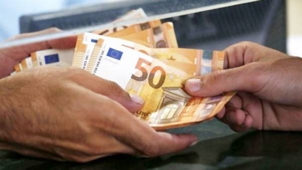 Επίδομα 534 ευρώ: Σήμερα η πληρωμή για 1.695 δικαιούχους