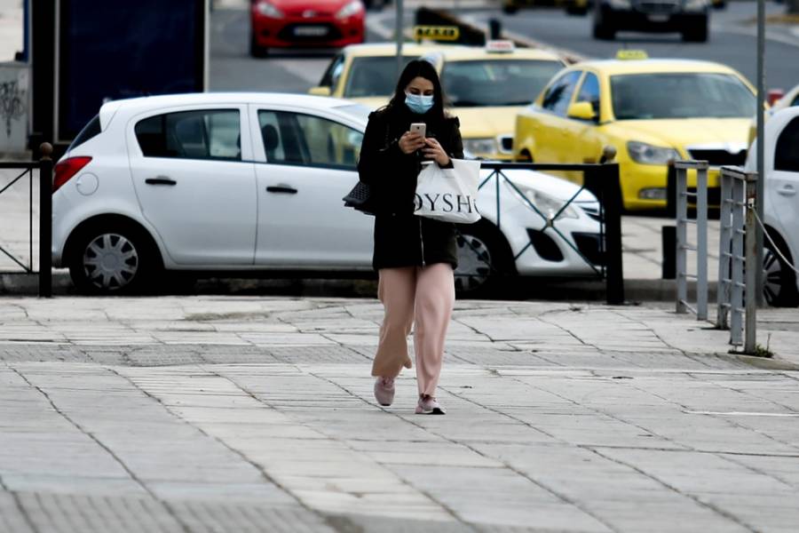 Άνοιγμα καταστημάτων τη Δευτέρα 18/1 με δύο ταχύτητες και όριο στο SMS 13033