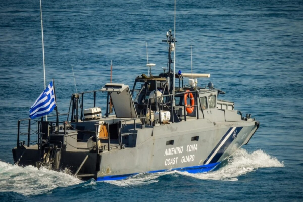Ρόδος: Tαχύπλοο συγκρούστηκε με σκάφος του Λιμενικού - Ένας τραυματίας