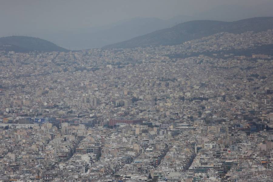 Σκόνη από την Αφρική και πτώση της θερμοκρασίας το Σαββατοκύριακο