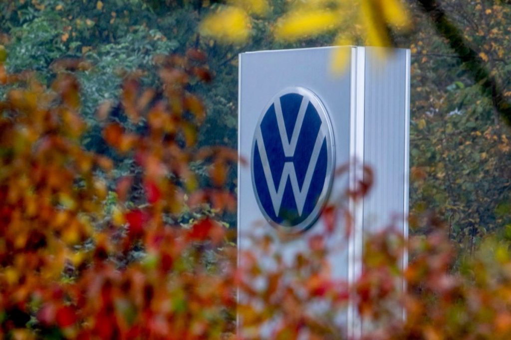 Volkswagen: Ξεκινούν σκληρές απεργιακές κινητοποιήσεις στα εργοστάσια της Γερμανίας