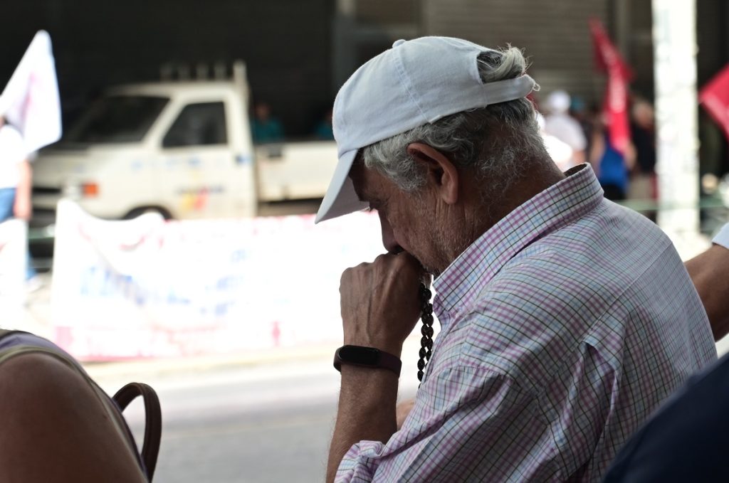 Συνταξιούχοι: Οι κυβερνητικές εξαγγελίες και η… Λογιστική των νέων περικοπών