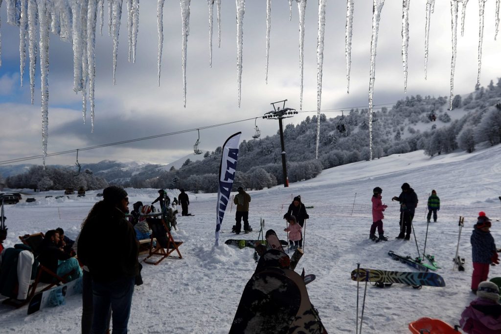 Πότε ανοίγουν τα χιονοδρομικά κέντρα για τη σεζόν 2024 – 2025