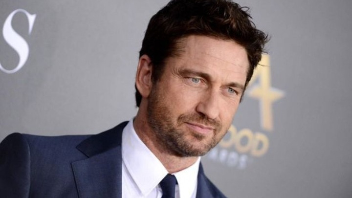 Ο Gerard Butler λαμπαδηδρόμος στη Σπάρτη