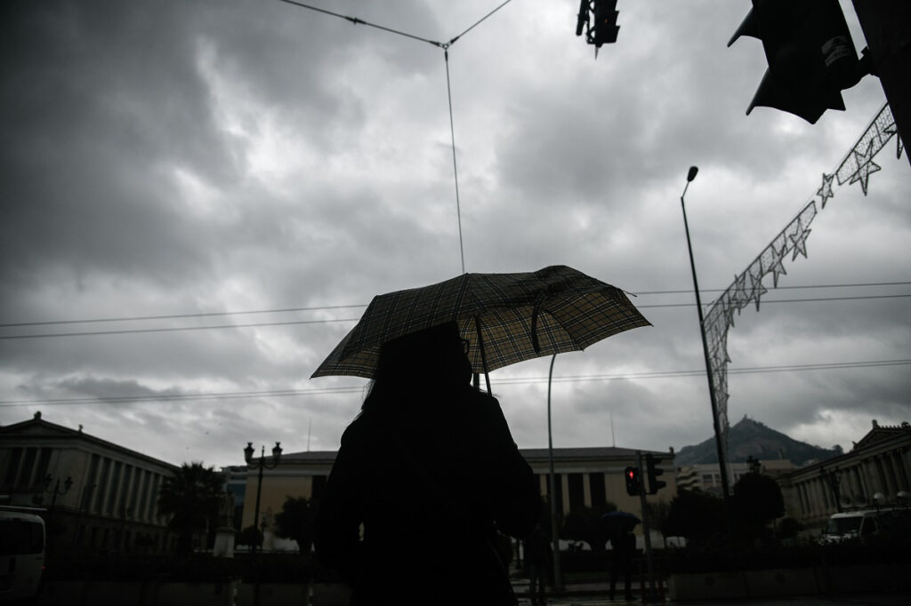 Η εξέλιξη της νέας κακοκαιρίας: Έρχονται πολύ μεγάλες ποσότητες νερού