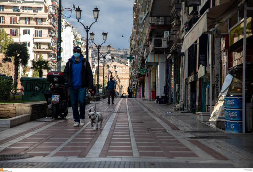 Πού εντοπίζονται τα 866 κρούσματα, όλες οι περιοχές – Καλπάζει ο κορονοϊός σε Αττική, Θεσσαλονίκη και Κοζάνη