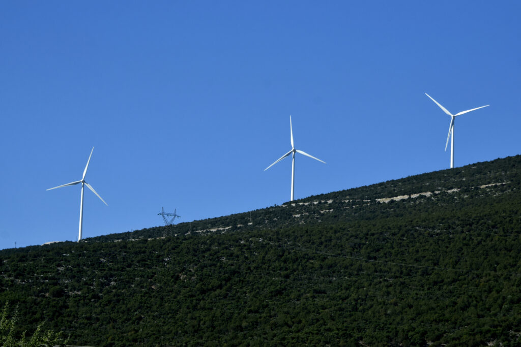 ΕΛΕΤΑΕΝ: Η αλήθεια πίσω από τους μύθους για την αιολική ενέργεια