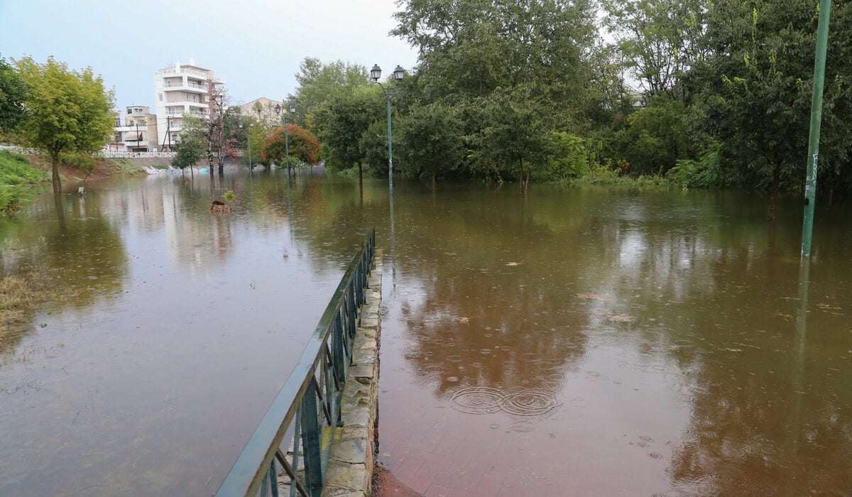 Συναγερμός στη Γιάννουλη Λάρισας: Θρίλερ με κεντρική γέφυρα που υπέστη ρωγμές