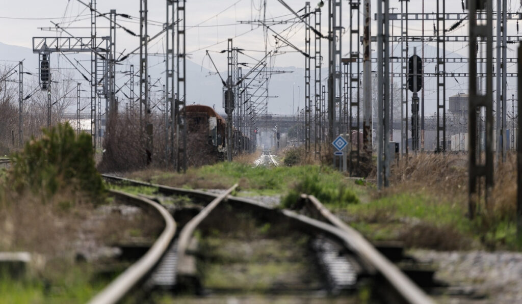 Hellenic Train: Κόβει εισιτήρια για Αθήνα – Θεσσαλονίκη παρά το ότι δεν γίνονται… δρομολόγια