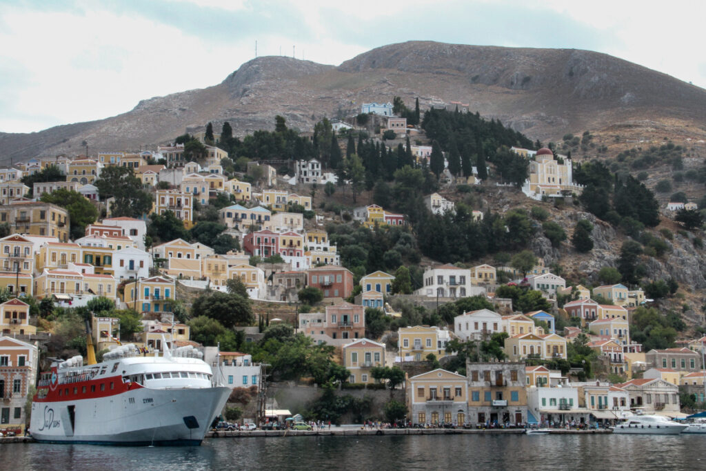 Αποκαλύψεις για τη Σύμη: Η 13χρονη και ο 15χρονος υπέγραψαν συμφωνητικό για τη δολοφονία της μάνας