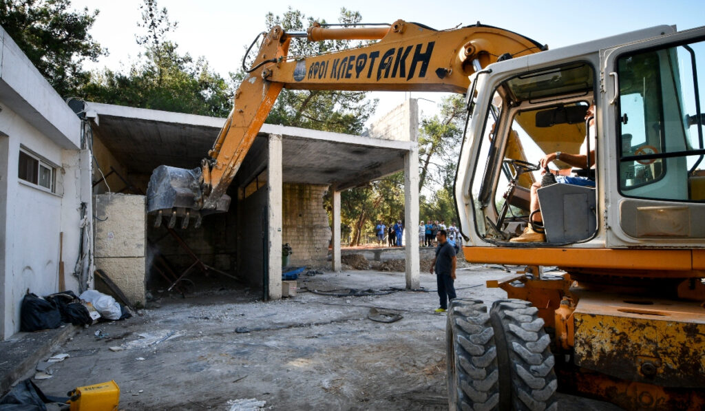 Αυθαίρετα: Νομιμοποιούνται 500.000 ακίνητα