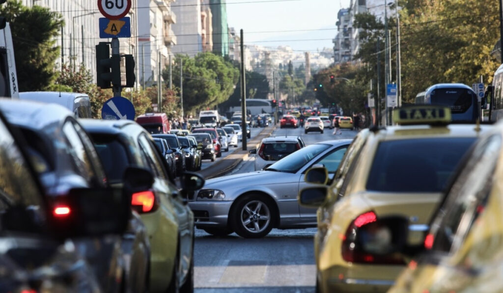 Νέος ΚΟΚ: Oι 5 σοβαρότερες παραβάσεις – Αλλάζει η οδήγηση στην Αθήνα