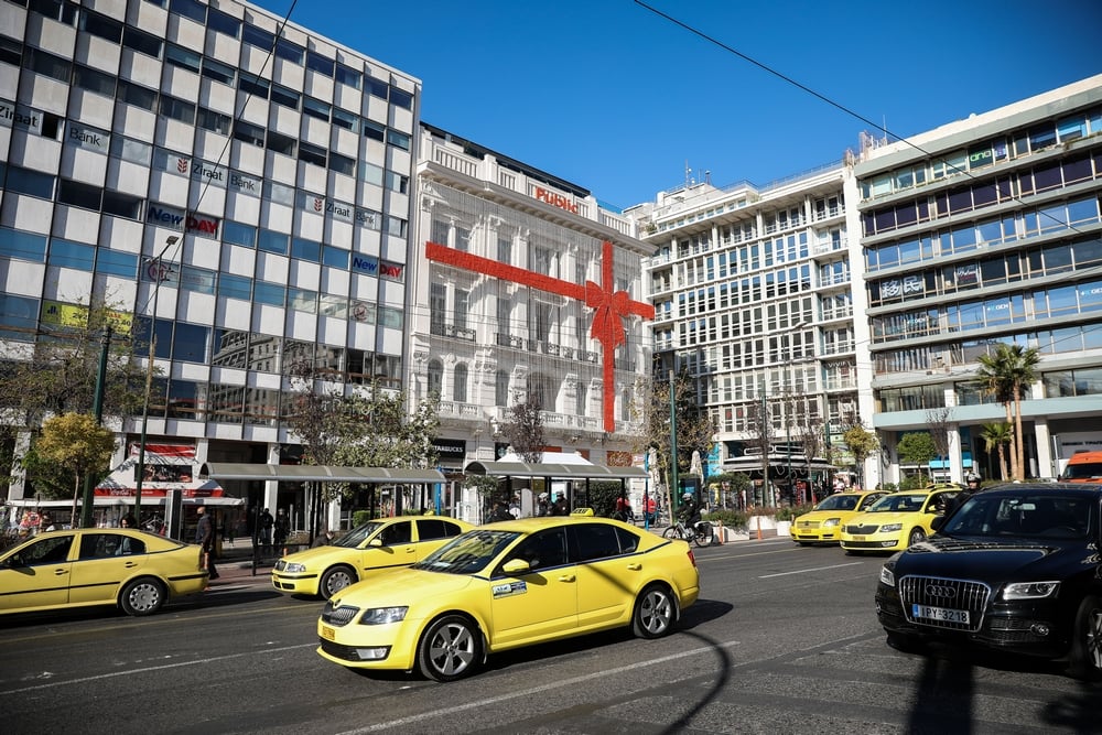 Πόσα άτομα επιτρέπονται από σήμερα στο αμάξι, τι άλλαξε