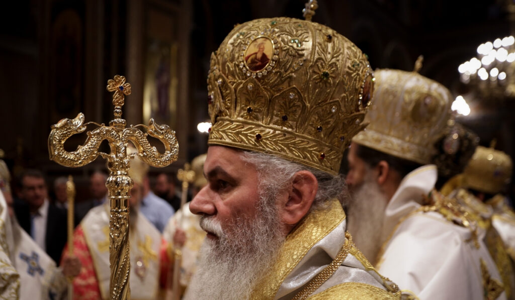 Μητροπολίτης Καλαβρύτων: Αρνείται τον έλεγχο rapid test στους πιστούς