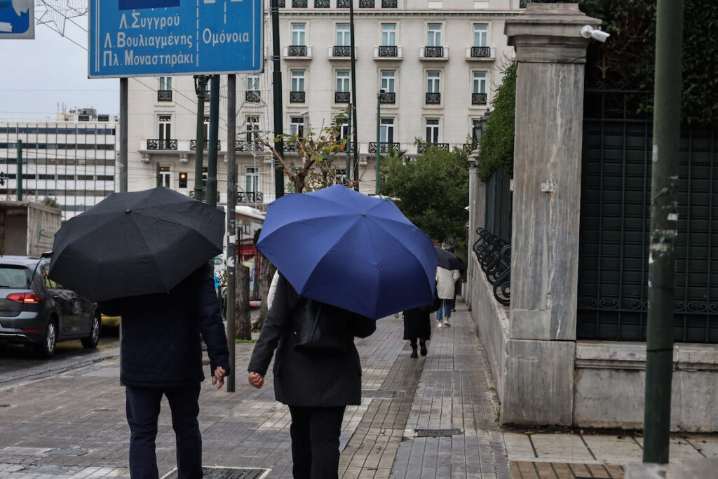 Κακοκαιρία: Πότε θα «χτυπήσει» την Αθήνα με καταιγίδες και χαλάζι