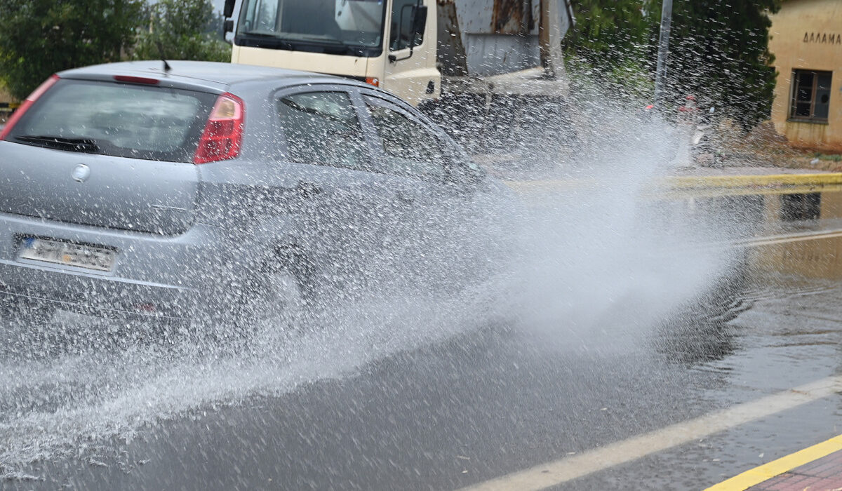 Κακοκαιρία: Μήνυμα του 112 στην Πελοπόννησο για επικίνδυνα φαινόμενα